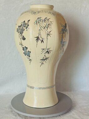 Vtg Decorative Beige Lacquerware 16" Vase Floral Mother of Pearl Inlay